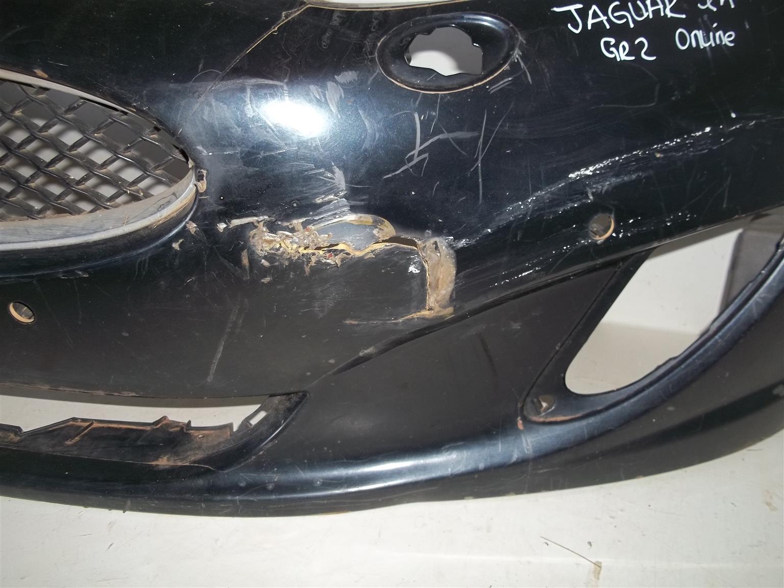 Jaguar XKR (X150) '06-'15 front bumper with grille - Private Seller