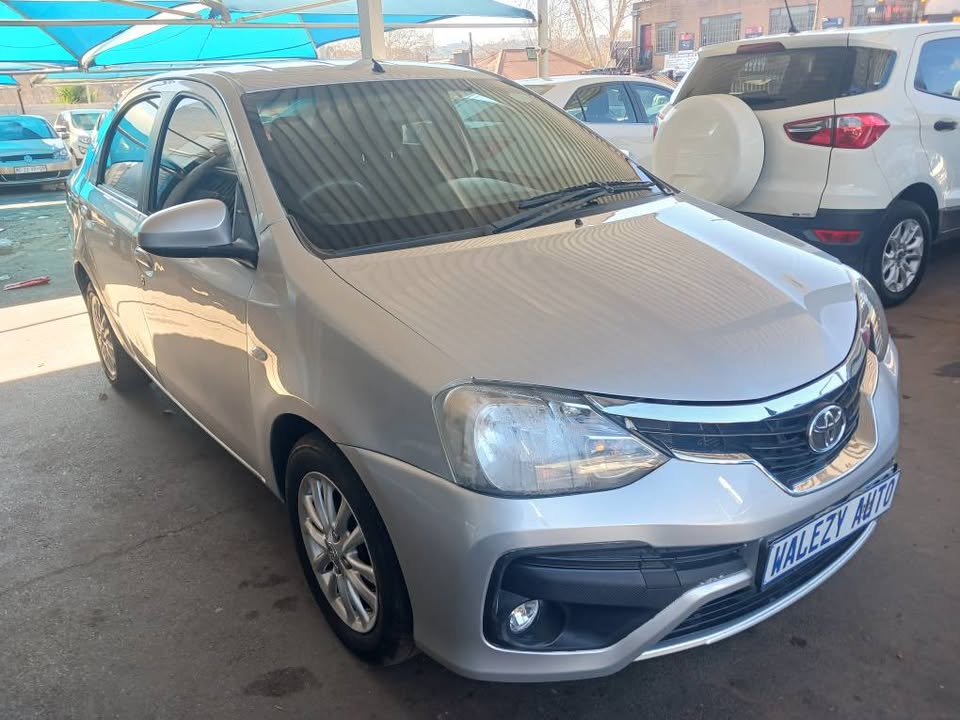 2018 TOYOTA ETIOS 1.5 SPRINT  Transmission: Manual  Mileage: 79000km Fueltype: Petrol  Silver