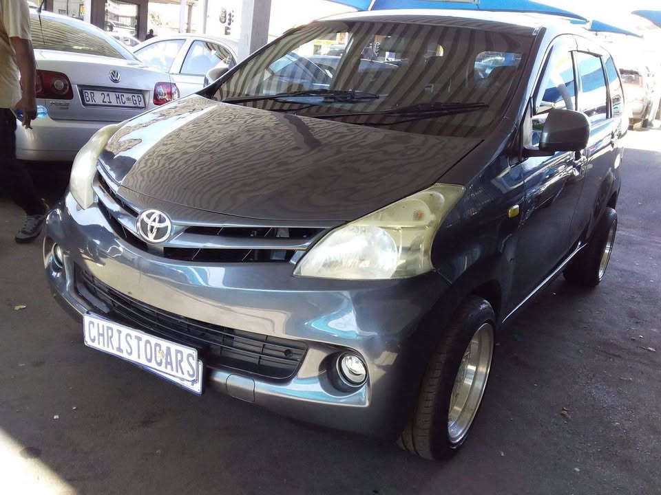 Used Toyota Avanza 1.5 SX - Private Seller Used Toyota Avanza 1.5 SX - Private Seller