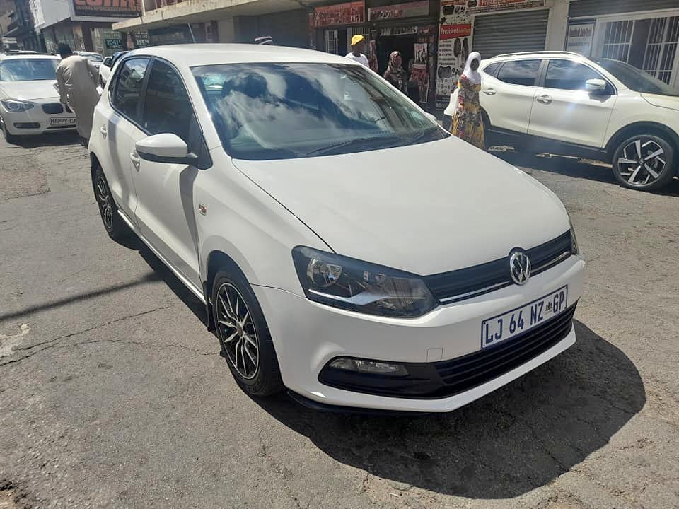 2020 VW POLO VIVO 1.4TRENDLINE HATCHBACK  EXCELLENT CONDITION