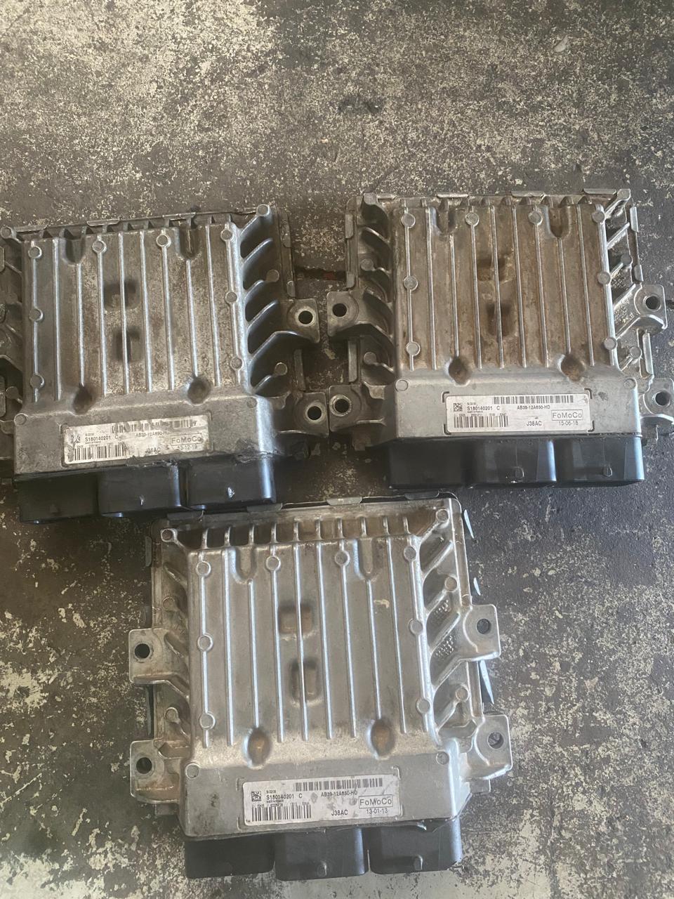 FORD RANGER T6 2.5 COMPUTER BOX - Private Seller