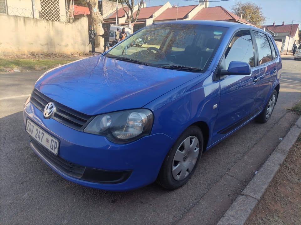 2012 vw polo Vivo 1.4 hatchback