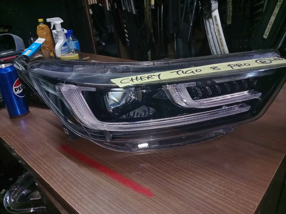 Chery tigo 8 Pro right side led headlight - Private Seller