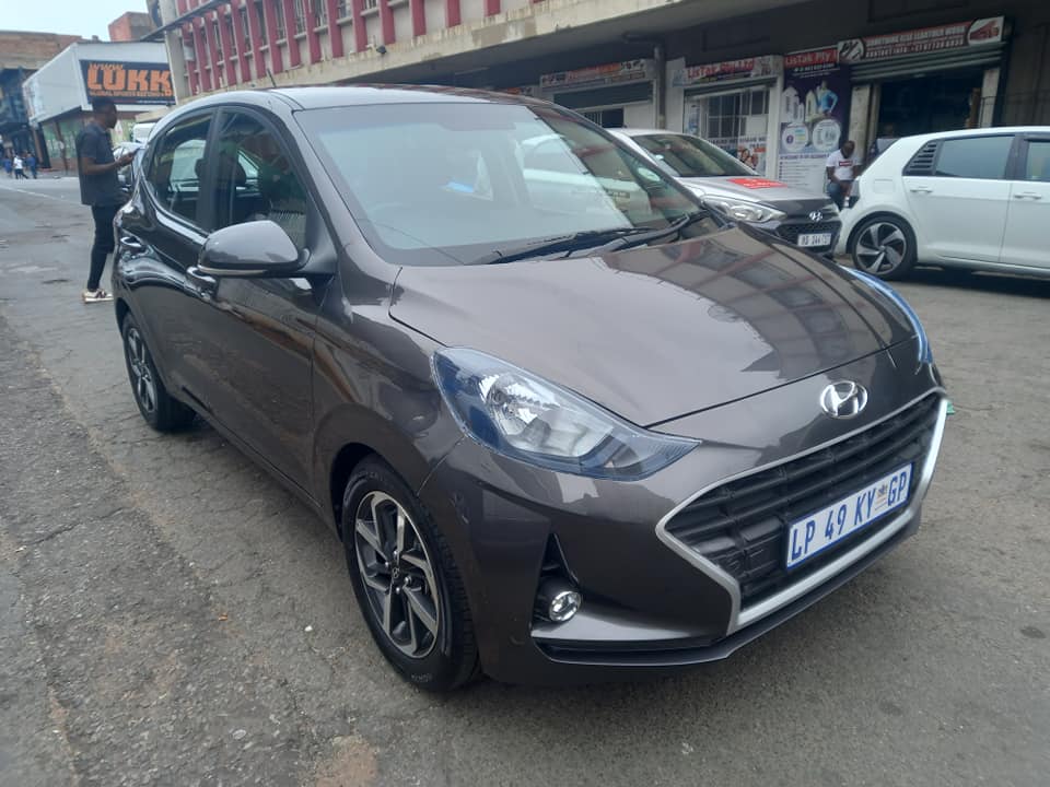 2022 HYUNDAI i10 GRAND 1.2 PETROL, MANUAL TRANSMISSION, GREY COLOR, MILEAGE 39000KM