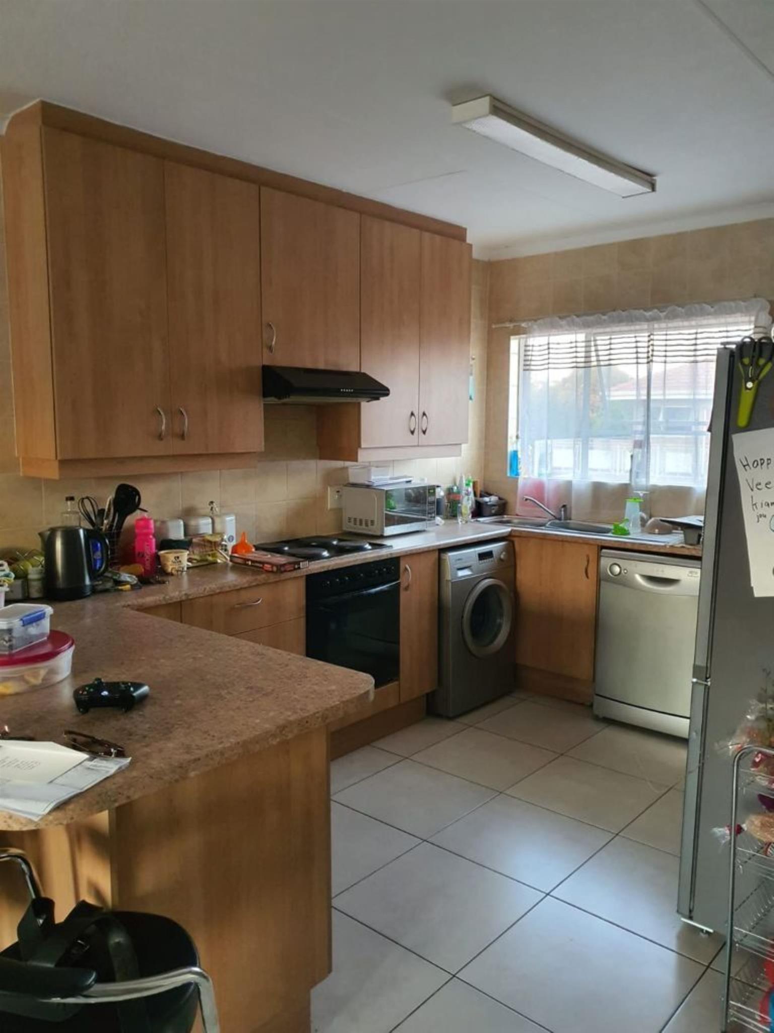 Townhouse Rental Monthly in EDENDALE