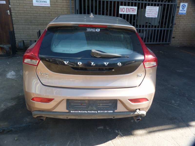 Volvo V40 T4 Manual Bronze - 2015 STRIPPING FOR SPARES - Private Seller