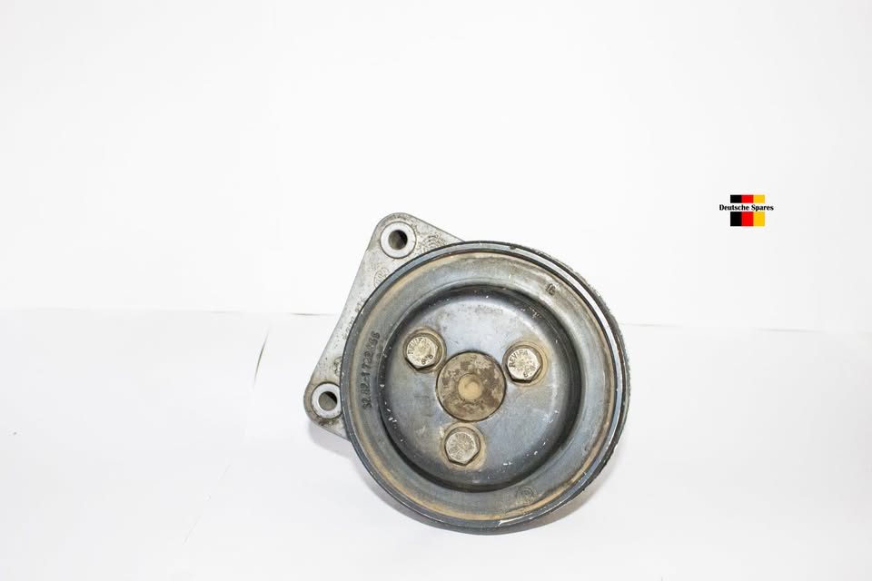 1991-1998 BMW 3 (E36) 320 STEERING PUMP OEM: 863218 - Private Seller 1991-1998 BMW 3 (E36) 320 STEERING PUMP OEM: 863218 - Private Seller