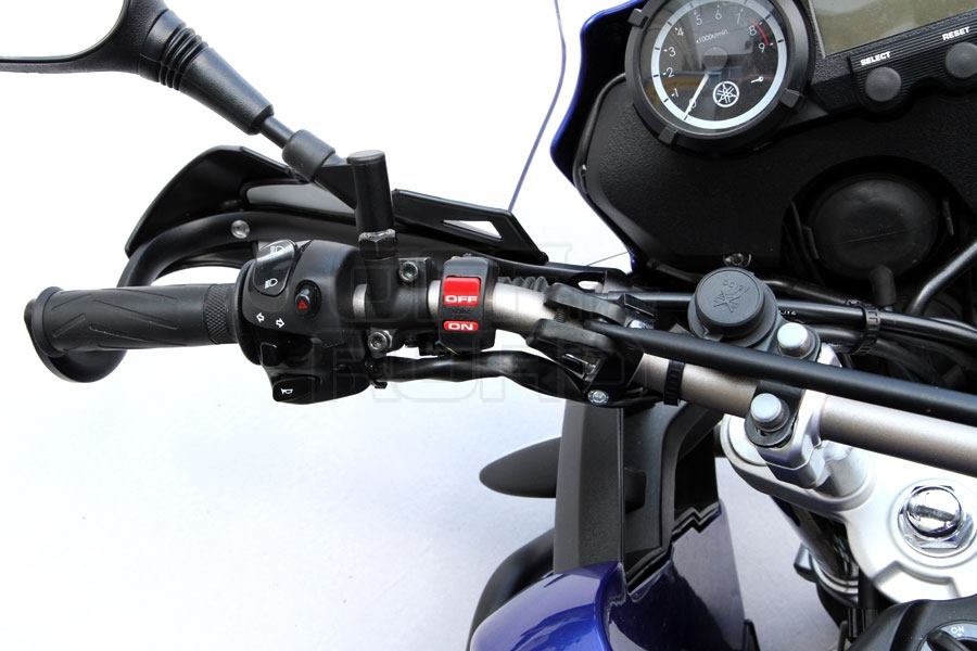 Yamaha XT660 Light switch or Flicker switch For Sale Yamaha XT660 Light switch or Flicker switch For Sale