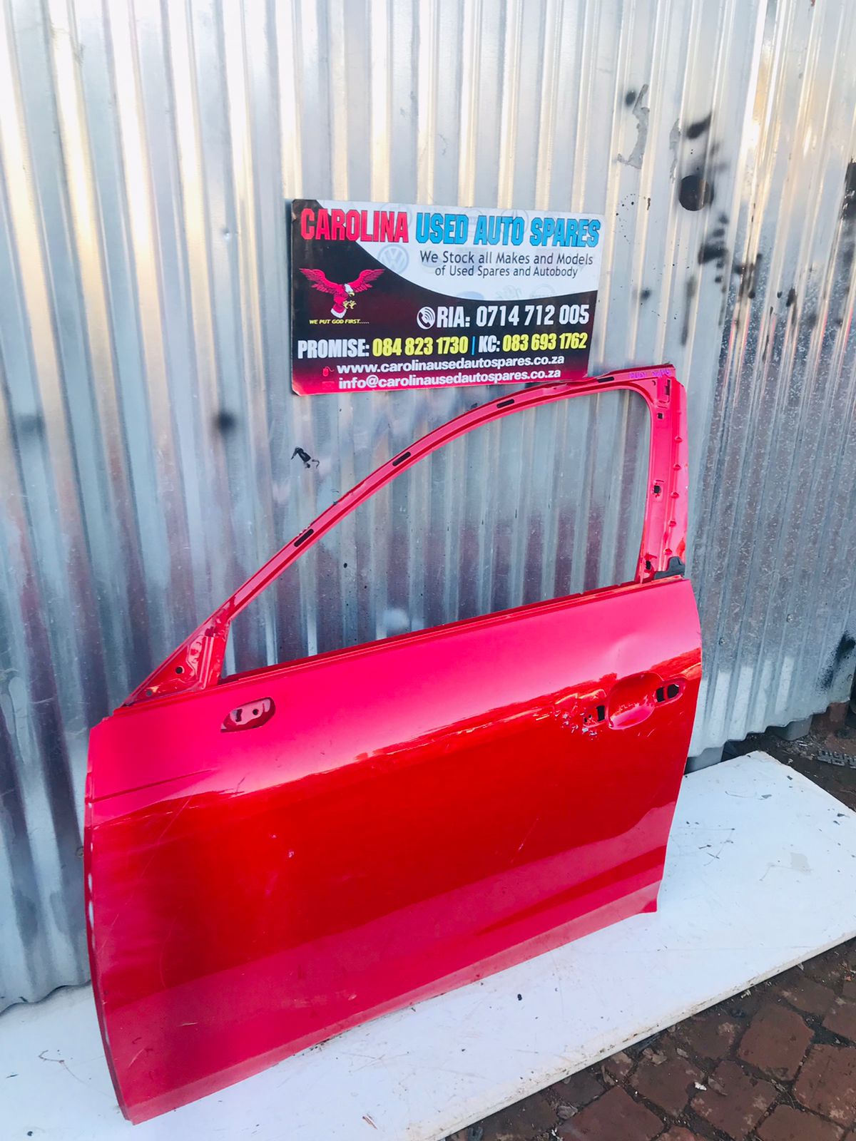 Audi A4/B9  left front door - Private Seller