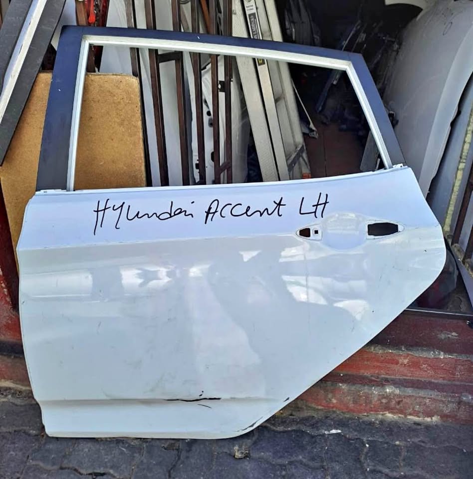 Hyundai Accent back door - Private Seller Hyundai Accent back door - Private Seller