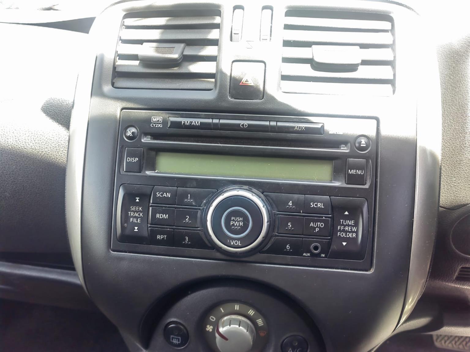 2013 Nissan Almera car radio for sale used - Private Seller