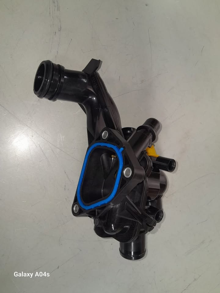 PEUGEOT 308 2.0L 4 PIN THERMOSTAT HOUSING FOR SALE - Private Seller PEUGEOT 308 2.0L 4 PIN THERMOSTAT HOUSING FOR SALE - Private Seller