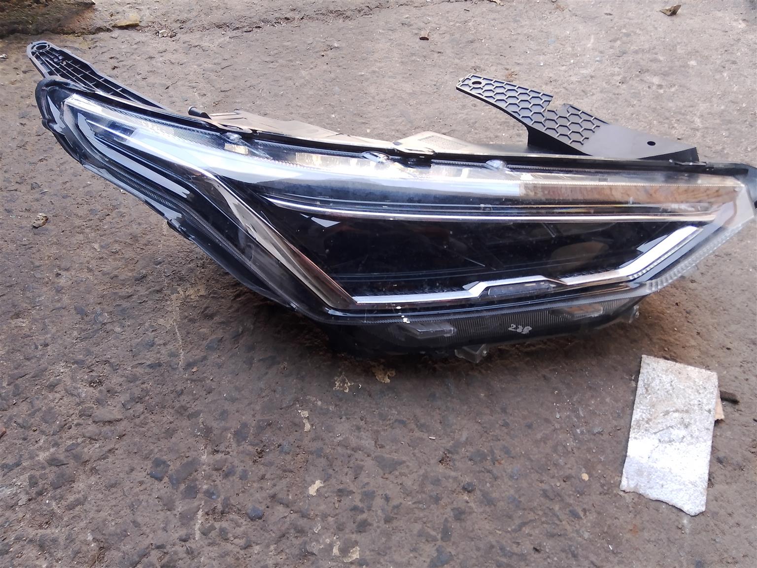 Nissan magnite LED headlight - Private Seller Nissan magnite LED headlight - Private Seller