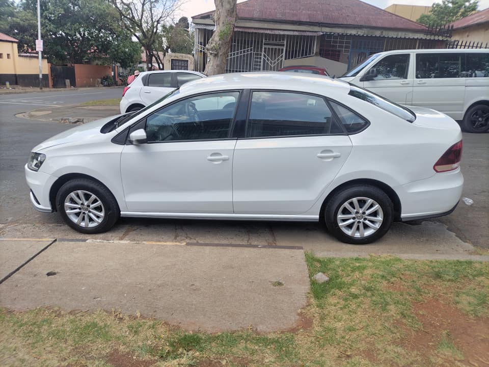 2021 Polo 6 1.4 sedan