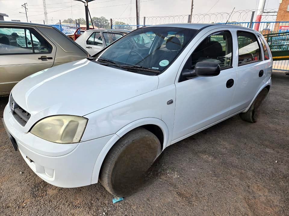 Opel Corsa Gamma 1.4 Stripping For Spares - Private Seller Opel Corsa Gamma 1.4 Stripping For Spares - Private Seller
