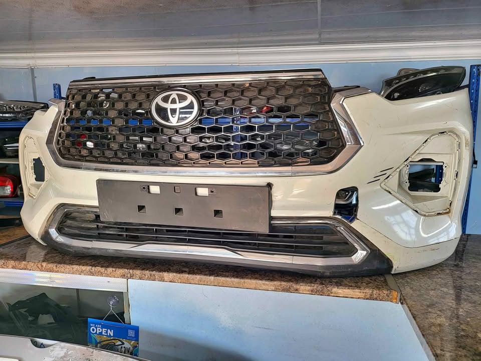 2024 Toyota Romion front bumper for sale - Private Seller 2024 Toyota Romion front bumper for sale - Private Seller