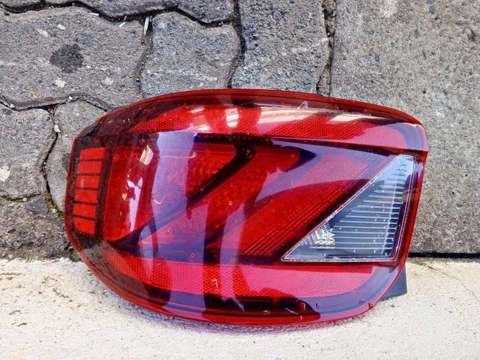 Hyundai venue taillight Left side - Private Seller Hyundai venue taillight Left side - Private Seller