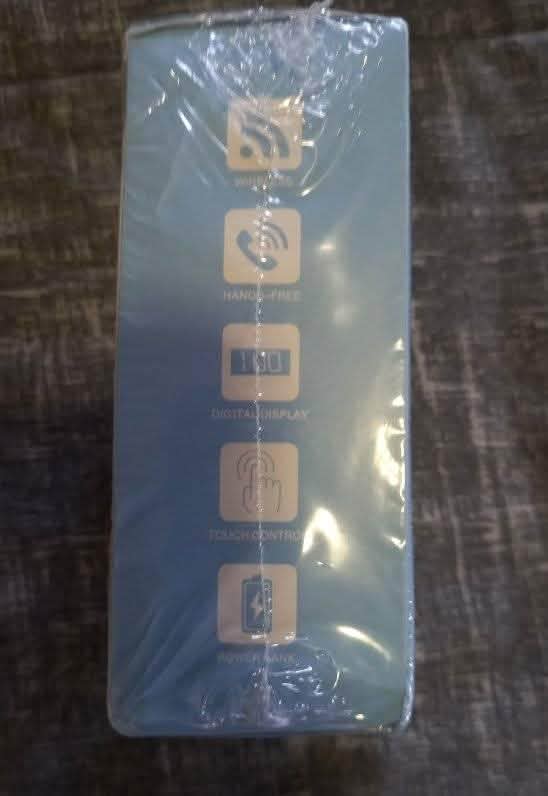 BLUETOOTH EARBUDS