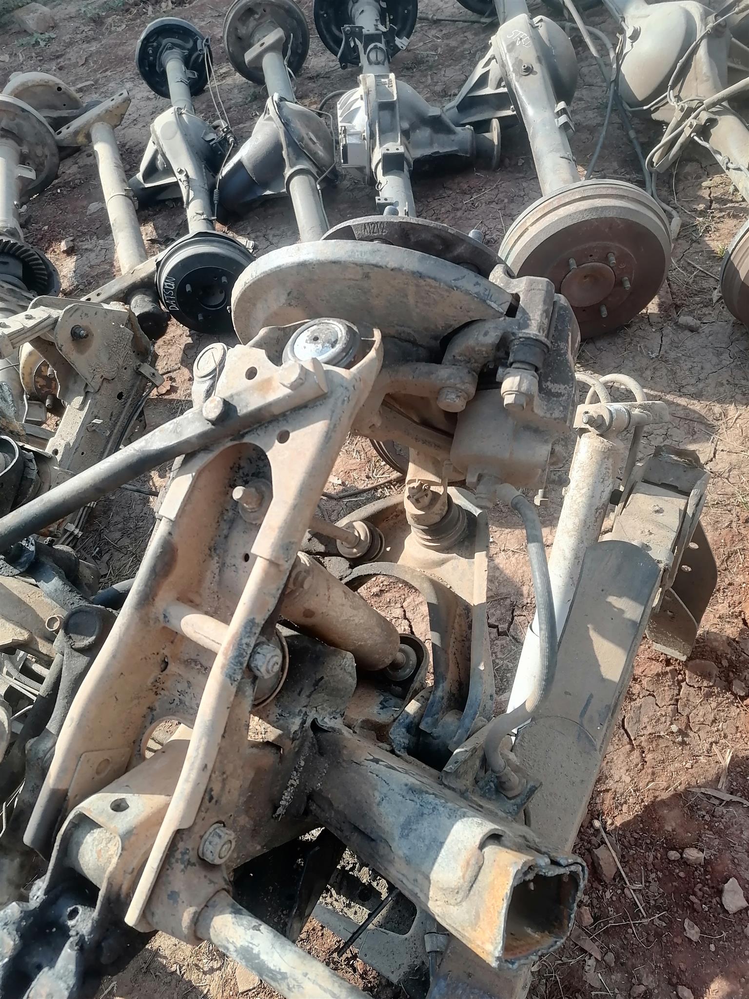 Nissan np 300 front hubs and calipers for sale - Private Seller Nissan np 300 front hubs and calipers for sale - Private Seller