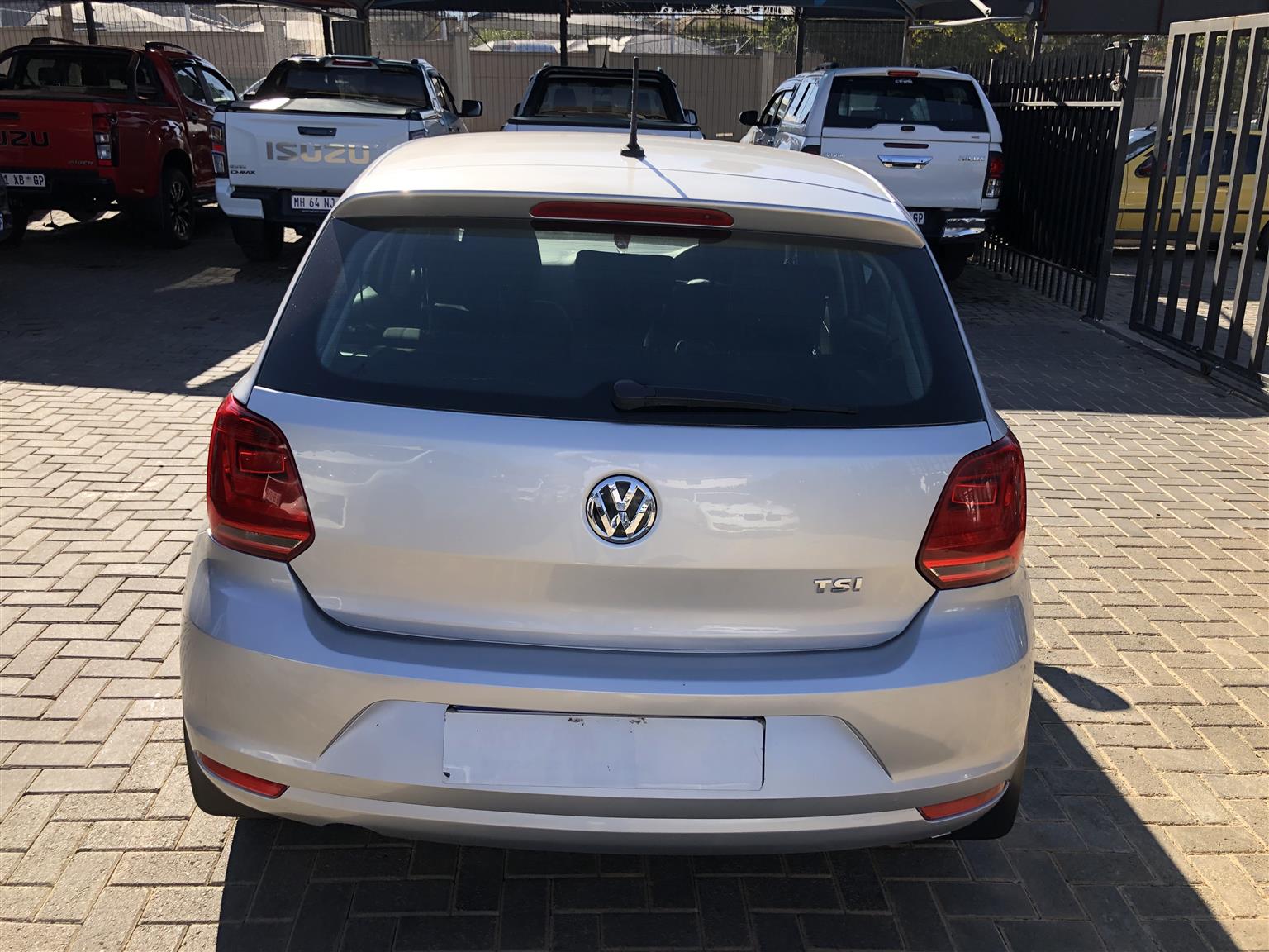 2016 Volkswagen Polo 1.2TSI Highline Manual For Sale