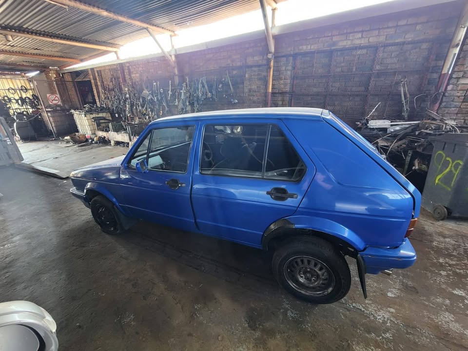VW GOLF 1 1.6 CARBERATOR STRIPPING FOR SPARES 929 PAUL KRUGER STREET WANNENBURG SPARES - Private Seller VW GOLF 1 1.6 CARBERATOR STRIPPING FOR SPARES 929 PAUL KRUGER STREET WANNENBURG SPARES - Private Seller