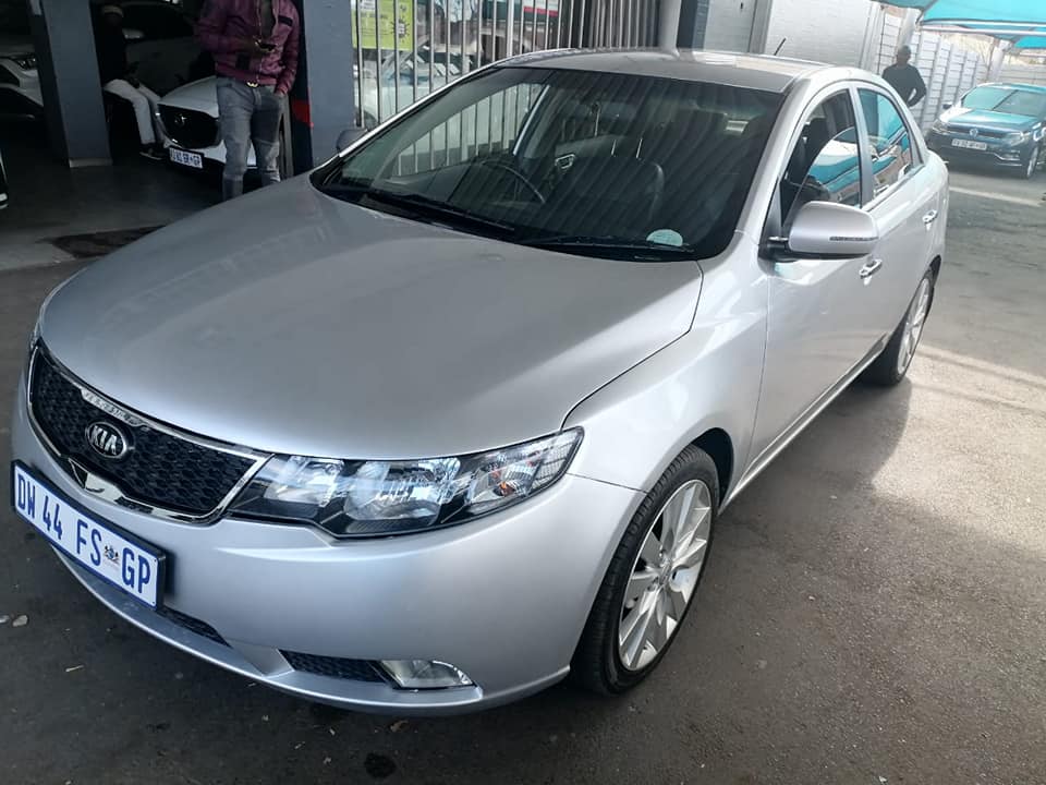 2012 KIA CERATO 1.6 AUTOMATIC