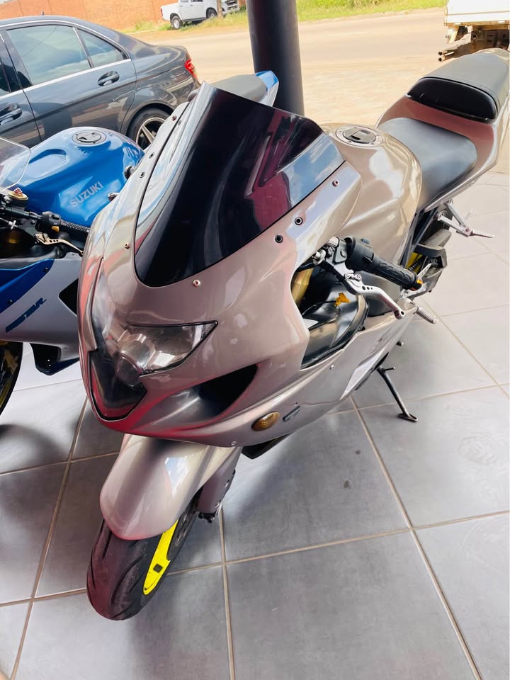 Used Honda CB1000 - Private Seller Used Honda CB1000 - Private Seller