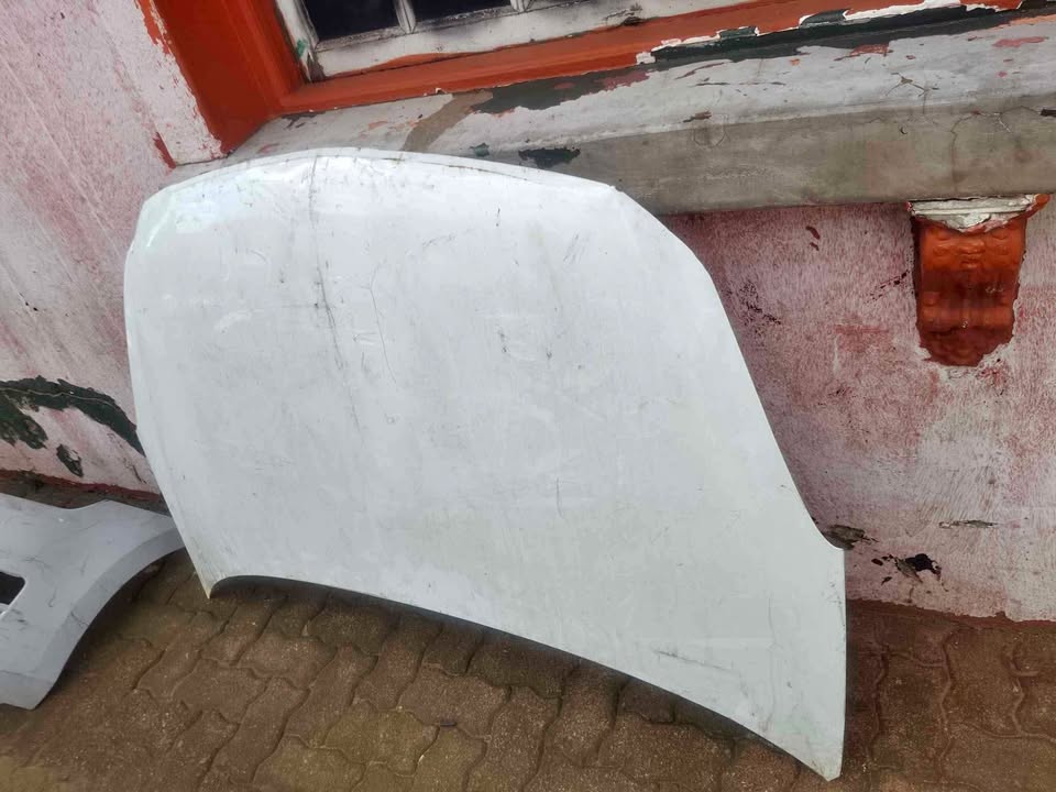 Opel Astra bonnet - Private Seller Opel Astra bonnet - Private Seller