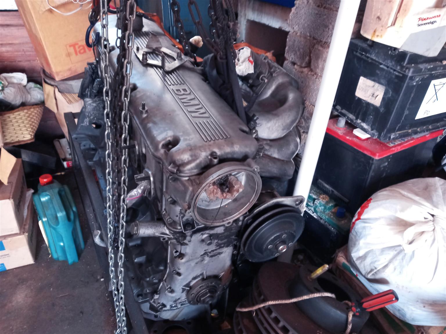 BMW 735i Engine 3.5litre - Private Seller