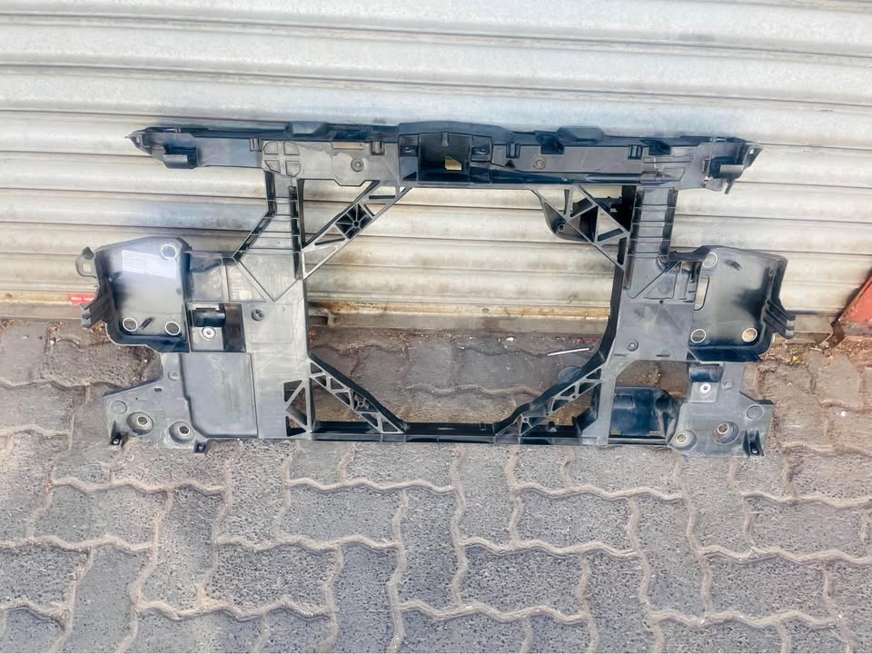 Renault Megane Cradle - Private Seller Renault Megane Cradle - Private Seller