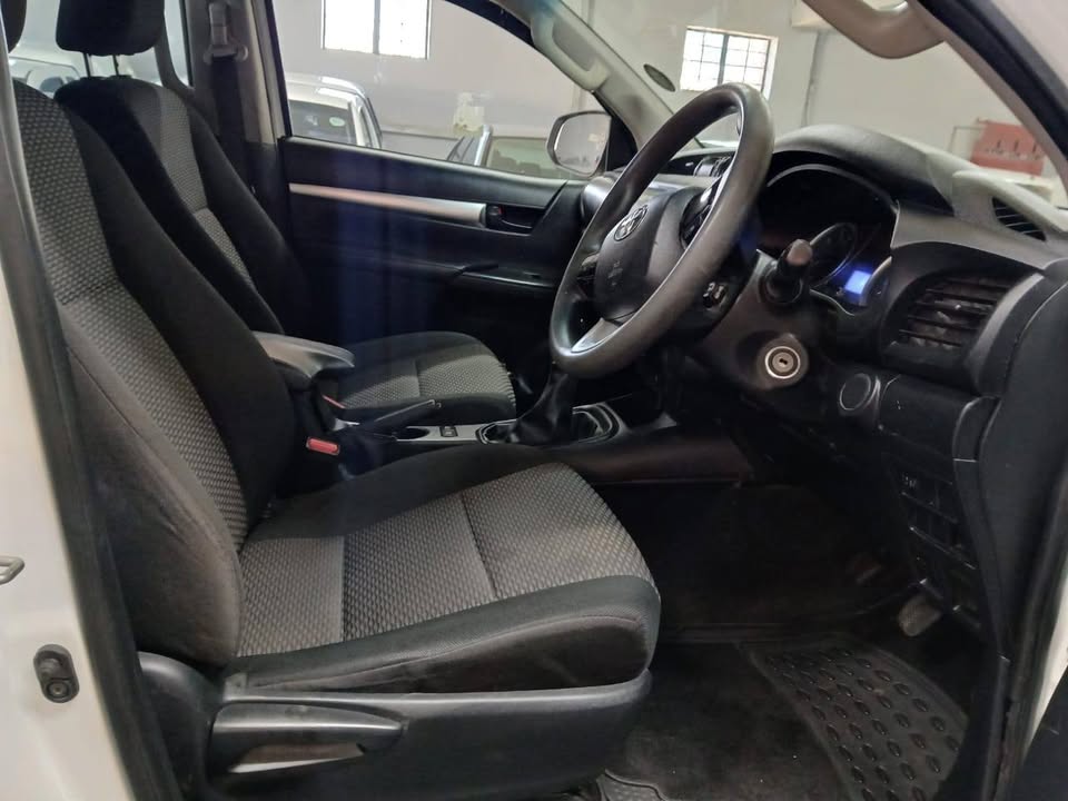 2019 Toyota Hilux 2.4GD6 Double Cab Manual 93000km. Mechanically Perfect with Reverse Camera,