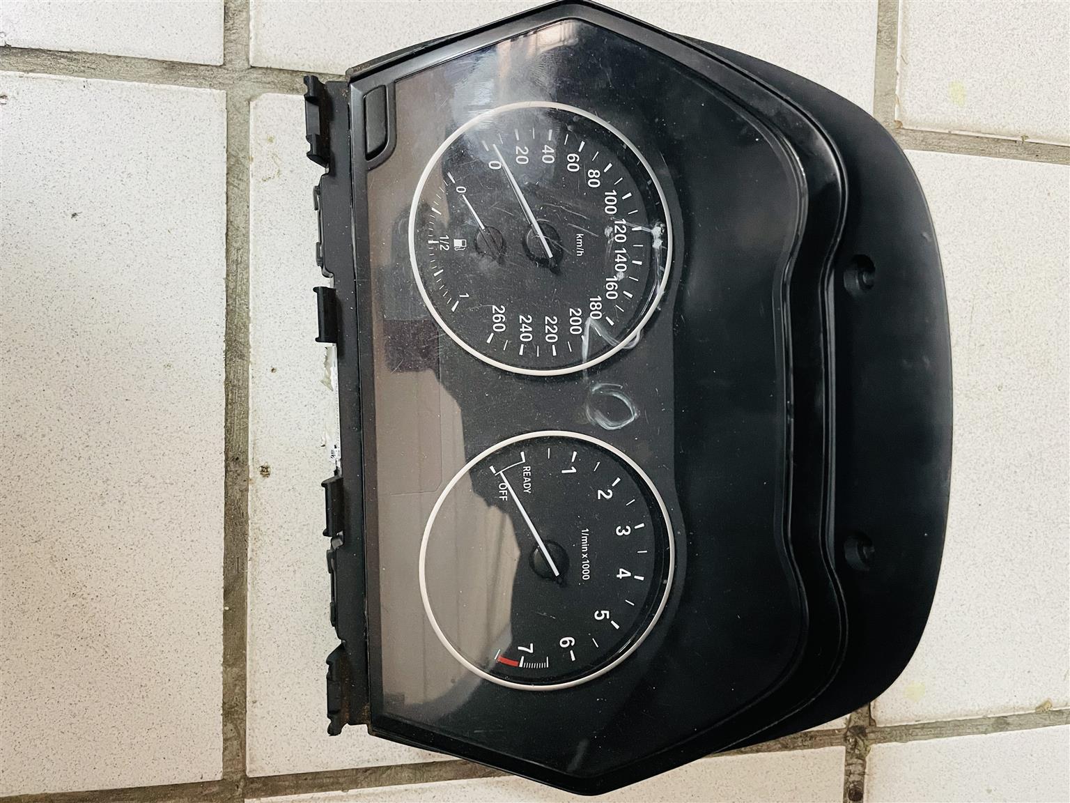 BMW 1 2 F20 F21 F22 DIESEL NSTRUMENT GAUGE SPEEDOMETER CLUSTER 2012 62109287467 - Private Seller BMW 1 2 F20 F21 F22 DIESEL NSTRUMENT GAUGE SPEEDOMETER CLUSTER 2012 62109287467 - Private Seller