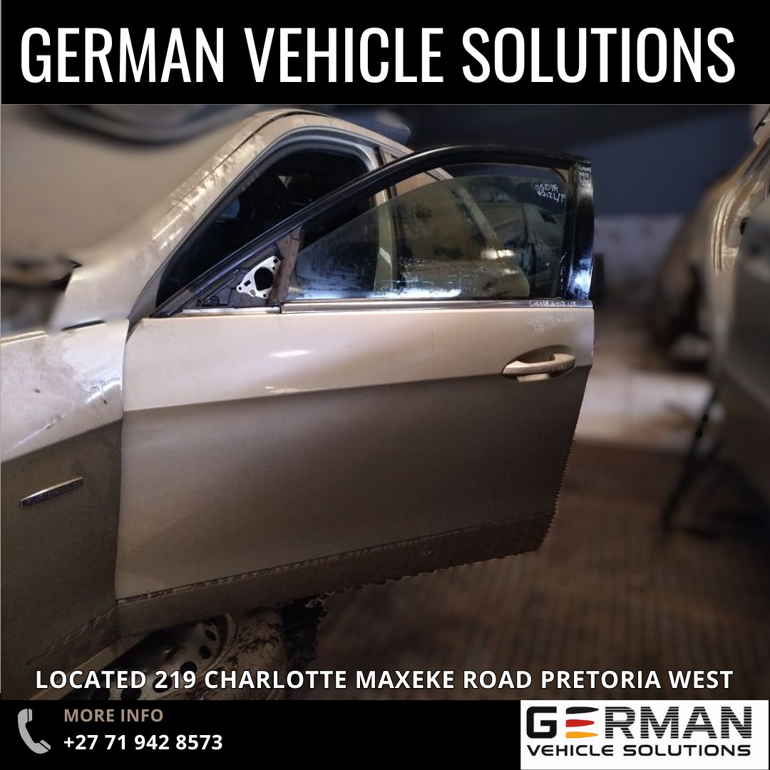 2010 Mercedes Benz E200 car doors for sale W212 - Private Seller 2010 Mercedes Benz E200 car doors for sale W212 - Private Seller