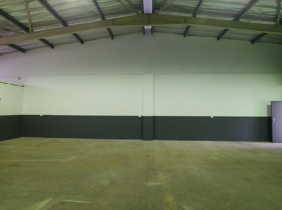 TO LET 181 SQM WAREHOUSE/FACTORY IN A SECURED INDUSTRIAL PARK IN WATERFALL