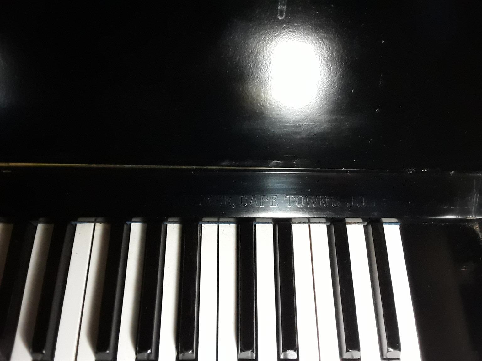 Piano Hoffmann & Kuhne Dresden. Unique. Ebony Polished. Very old. Manufactured before 29 April 1945