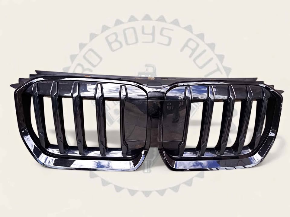 BMW X1 U11 MAIN GRILL AVAILABLE FOR SALE - Private Seller BMW X1 U11 MAIN GRILL AVAILABLE FOR SALE - Private Seller
