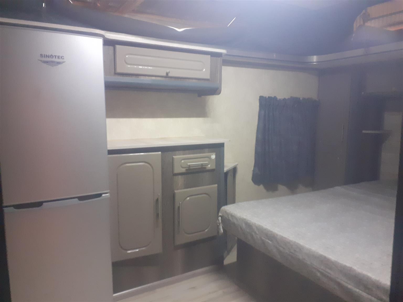 1992 jurgens fleetline caravan - Private Seller 1992 jurgens fleetline caravan - Private Seller
