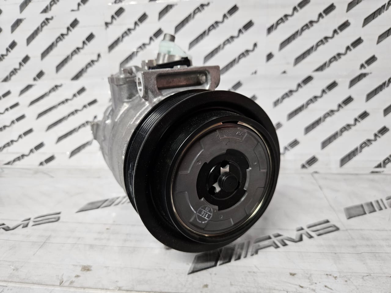 Brand New W203 6PK Aircon Pump – Premium Quality - Private Seller