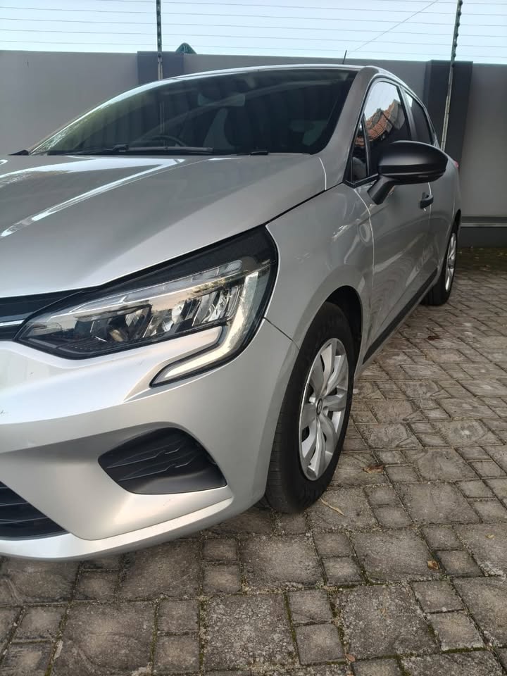 2023 Renault Clio 1.0T Life