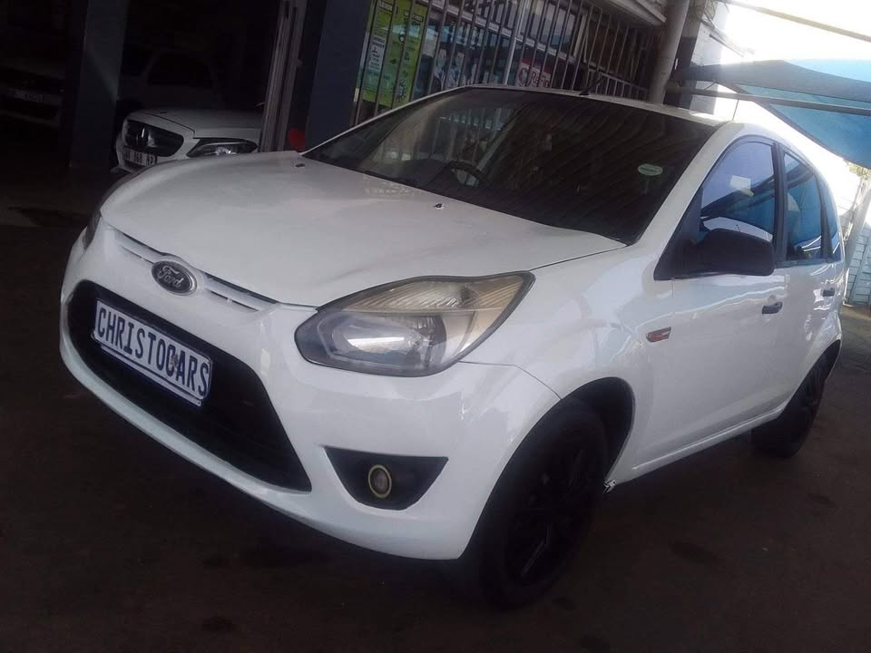 2011 Ford figo hatchback manual 2011