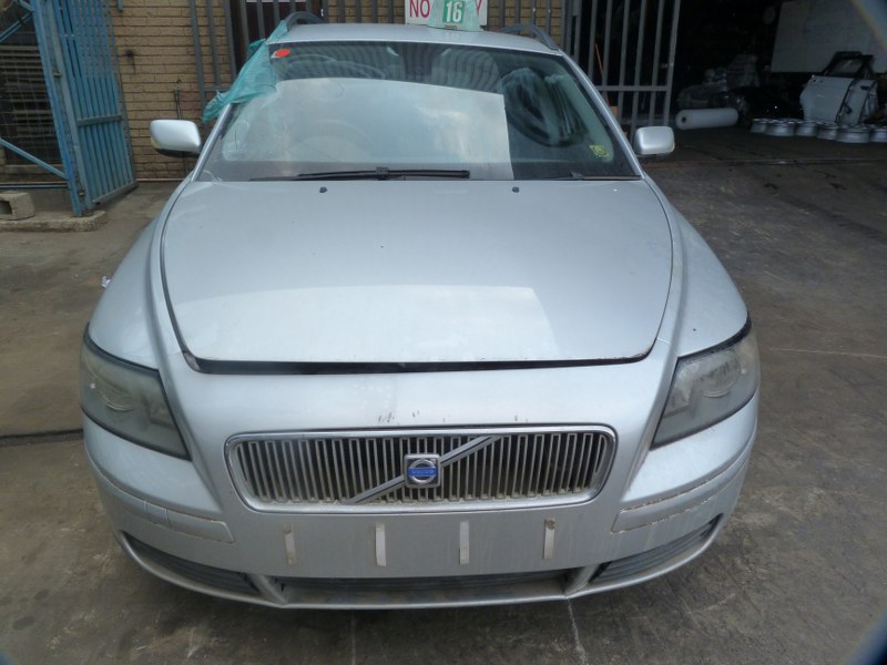 Volvo V50 2.4i Manual Grey - 2005 STRIPPING FOR SPARES - Private Seller Volvo V50 2.4i Manual Grey - 2005 STRIPPING FOR SPARES - Private Seller