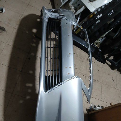 Lexus es350 bumper - Private Seller