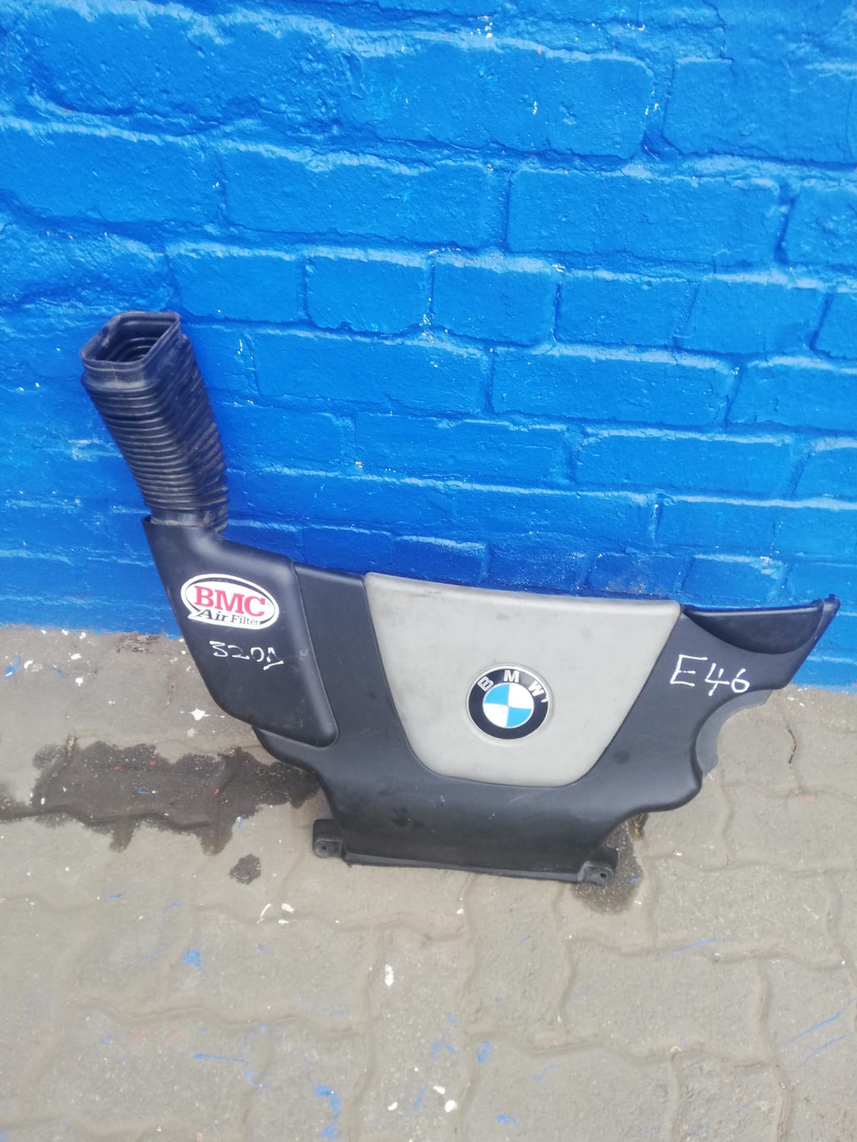 BMW 520 E46 Tappet cover - Private Seller BMW 520 E46 Tappet cover - Private Seller