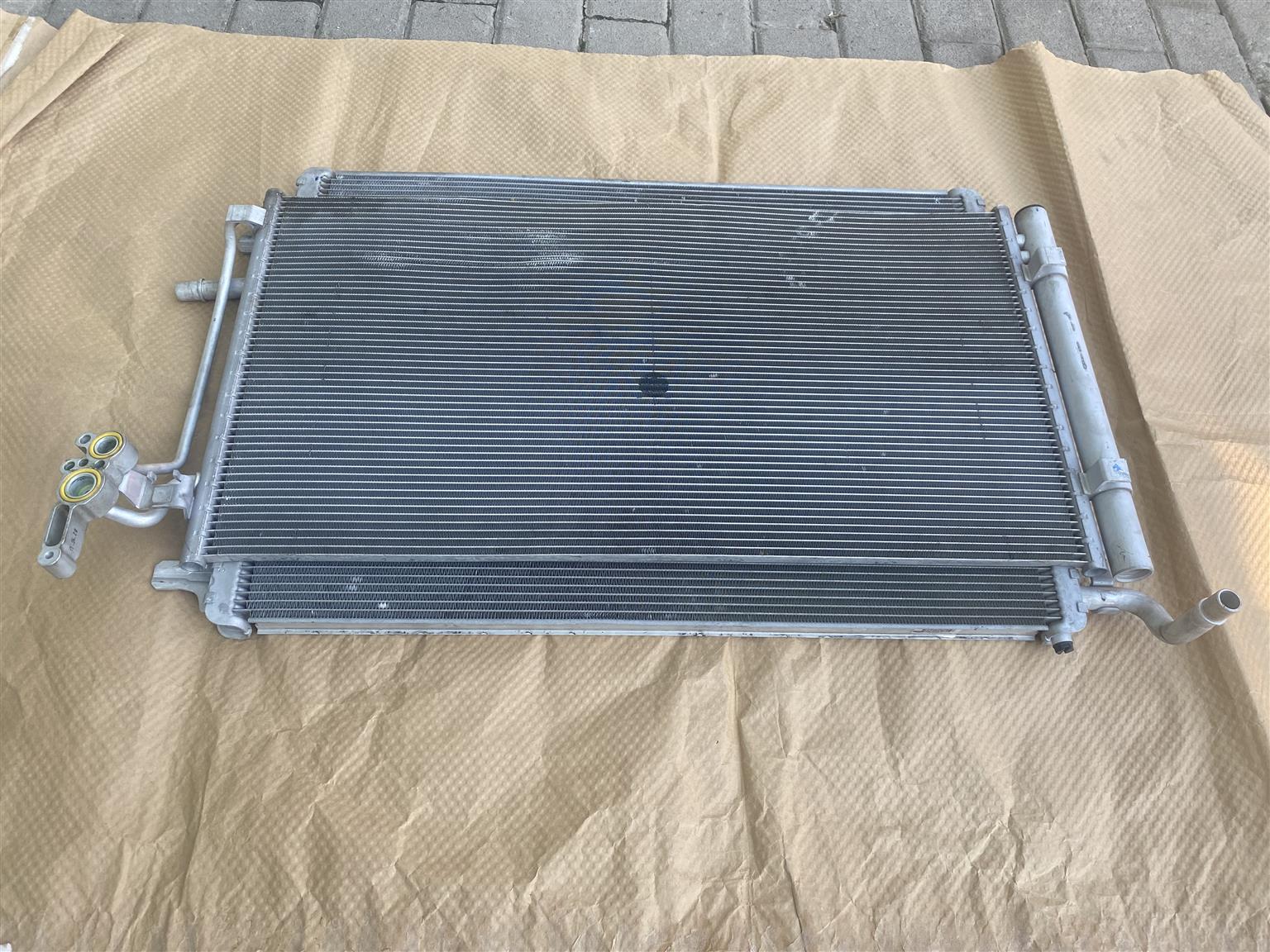 2020 RANGE ROVER EVOQUE L551 AIRCON CONDENSER AND SECONDARY RADIATOR FOR SALE - Private Seller