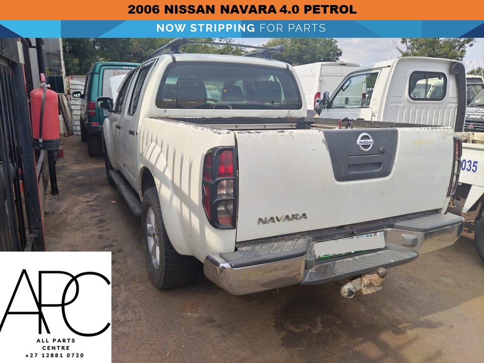 Nissan Navara 4.0 petrol stripping for spares Nissan Navara 4.0 petrol stripping for spares