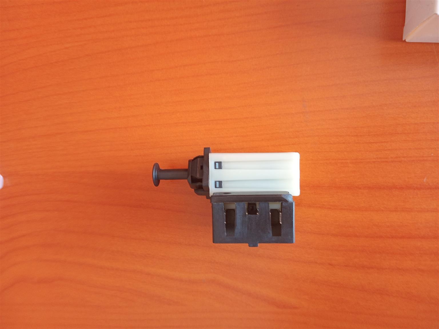 BRAKE LIGHT SWITCHES - Private Seller