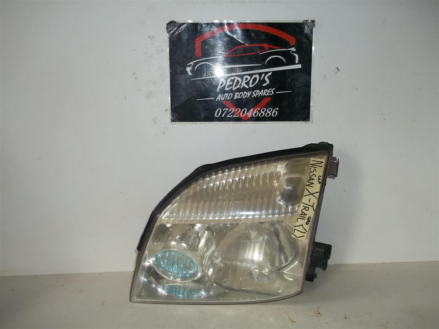 Nissan X-Trail (T30) '02-'09 left headlight - Private Seller Nissan X-Trail (T30) '02-'09 left headlight - Private Seller