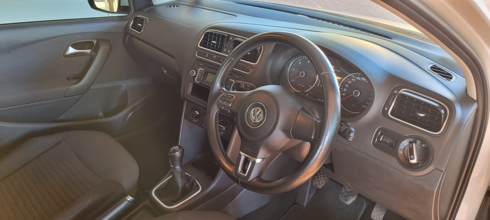 Volkswagen Polo 1.6 TDi Comfortline. 2013 