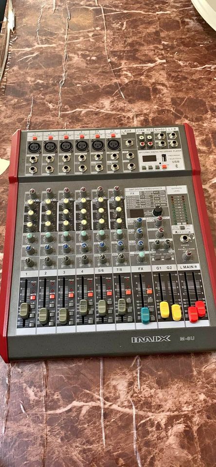 Umix M-8U mixer  no power cable Umix M-8U mixer  no power cable