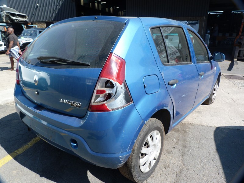 Renault Sandero 1.6 Expression Manual Blue - 2011 STRIPPING FOR SPARES - Private Seller